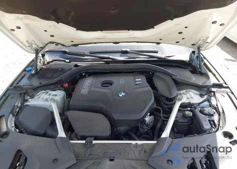 2019 BMW 530I xDrive z USA, uszkodzony, nr VIN WBAJA7C56KG910678